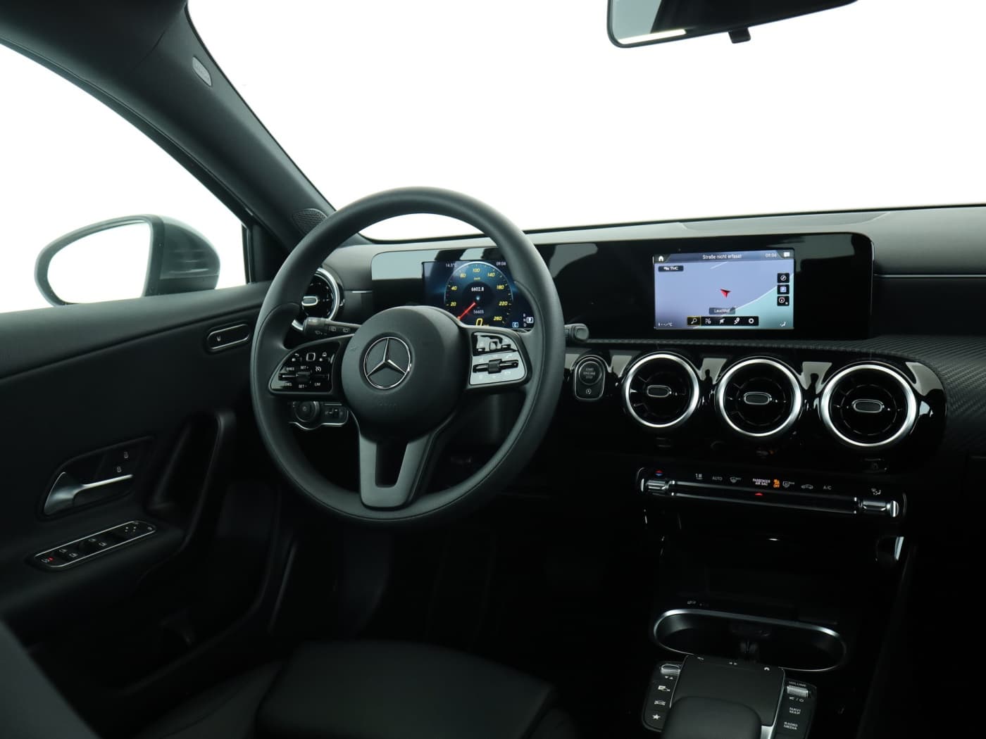 Mercedes-Benz A 200 d Bild 10