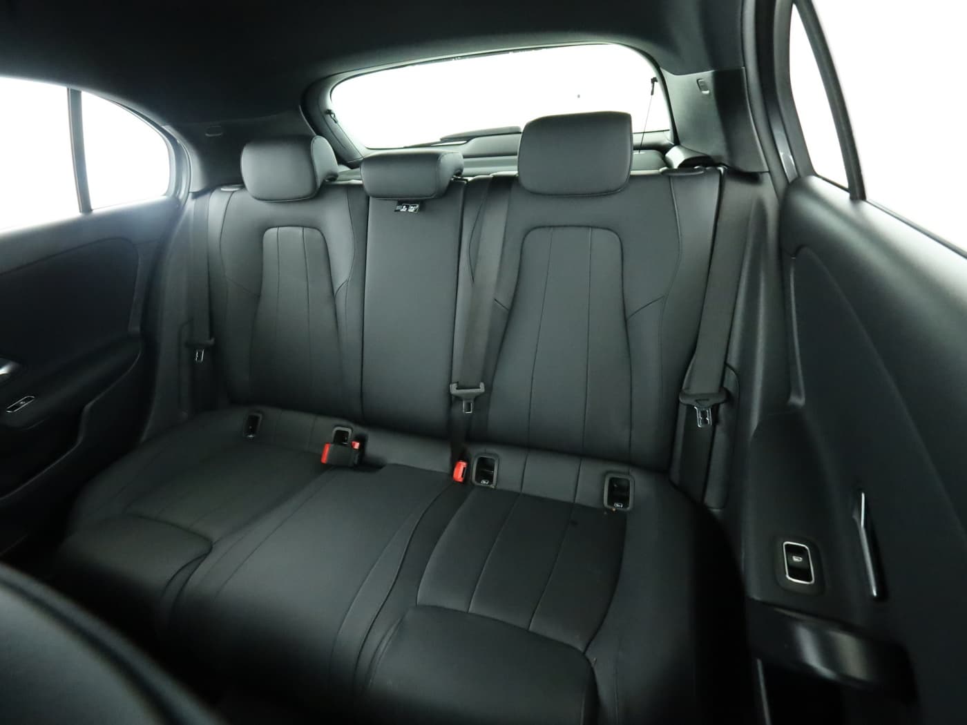 Mercedes-Benz A 200 d Bild 18