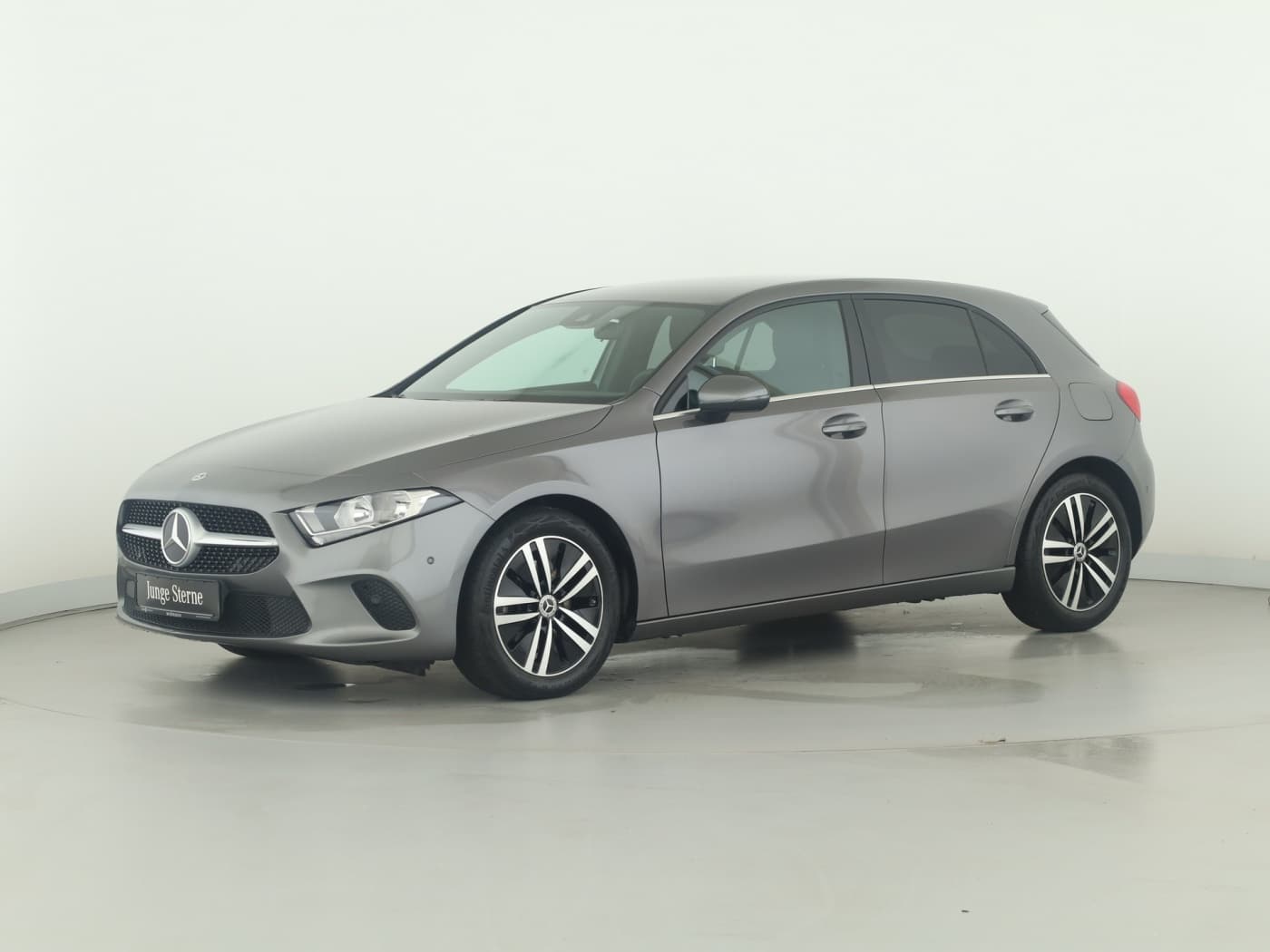 Mercedes-Benz A 200 d Bild 5