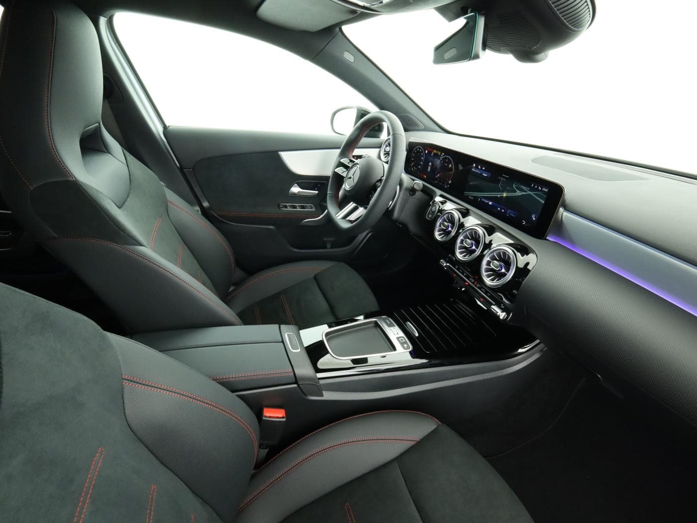 Mercedes-Benz A 200 d Bild 17