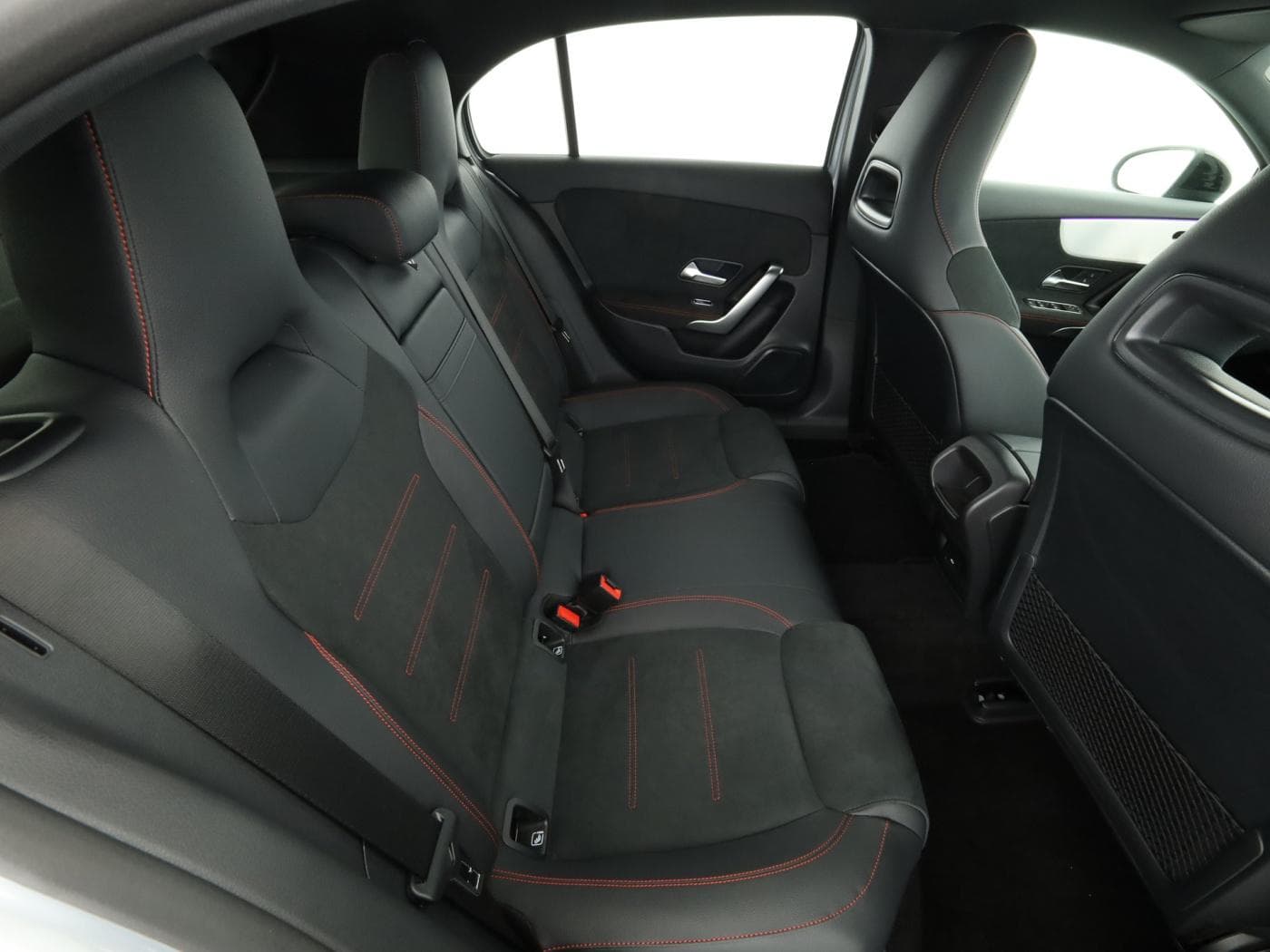 Mercedes-Benz A 200 d Bild 21