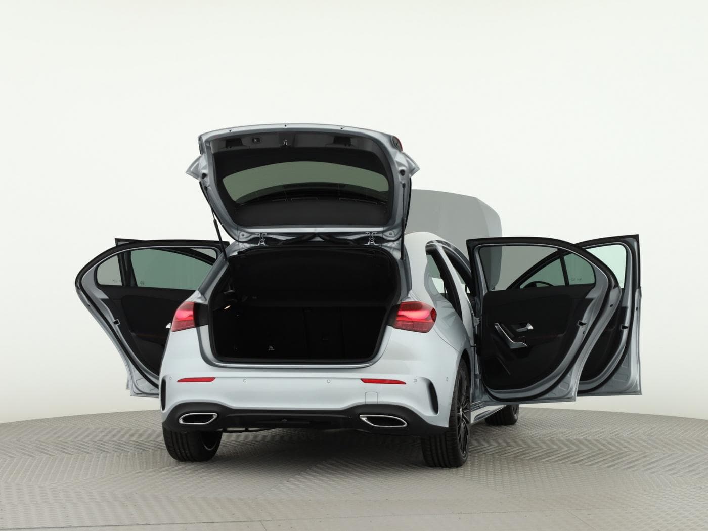 Mercedes-Benz A 200 d Bild 9