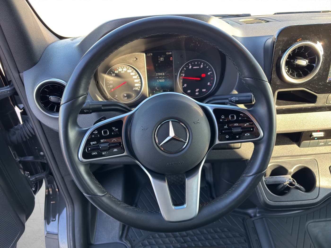 Mercedes-Benz Sprinter 319 CDI Kasten Hochdach Lang Bild 10