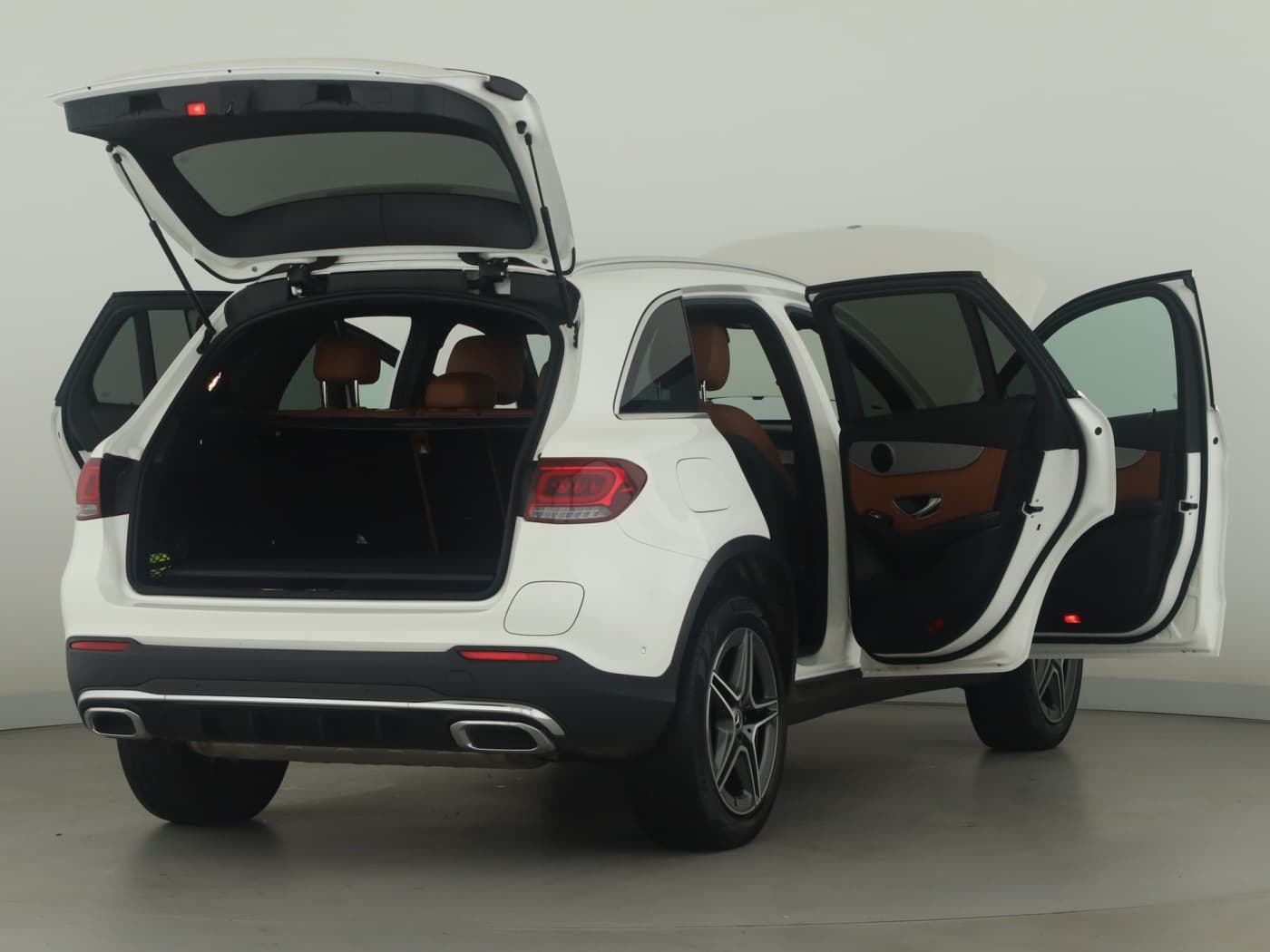 Mercedes-Benz GLC 300 e 4M Bild 9