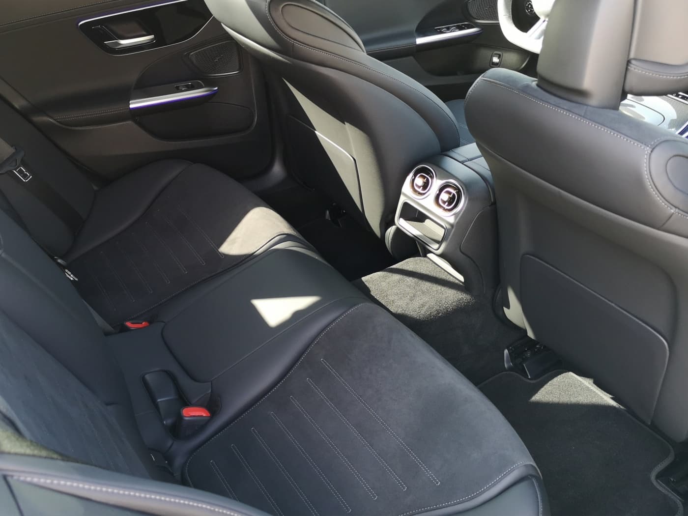 Mercedes-Benz C 200 d T Bild 16