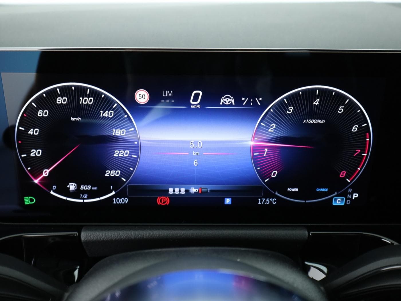 Mercedes-Benz GLA 200 Bild 12