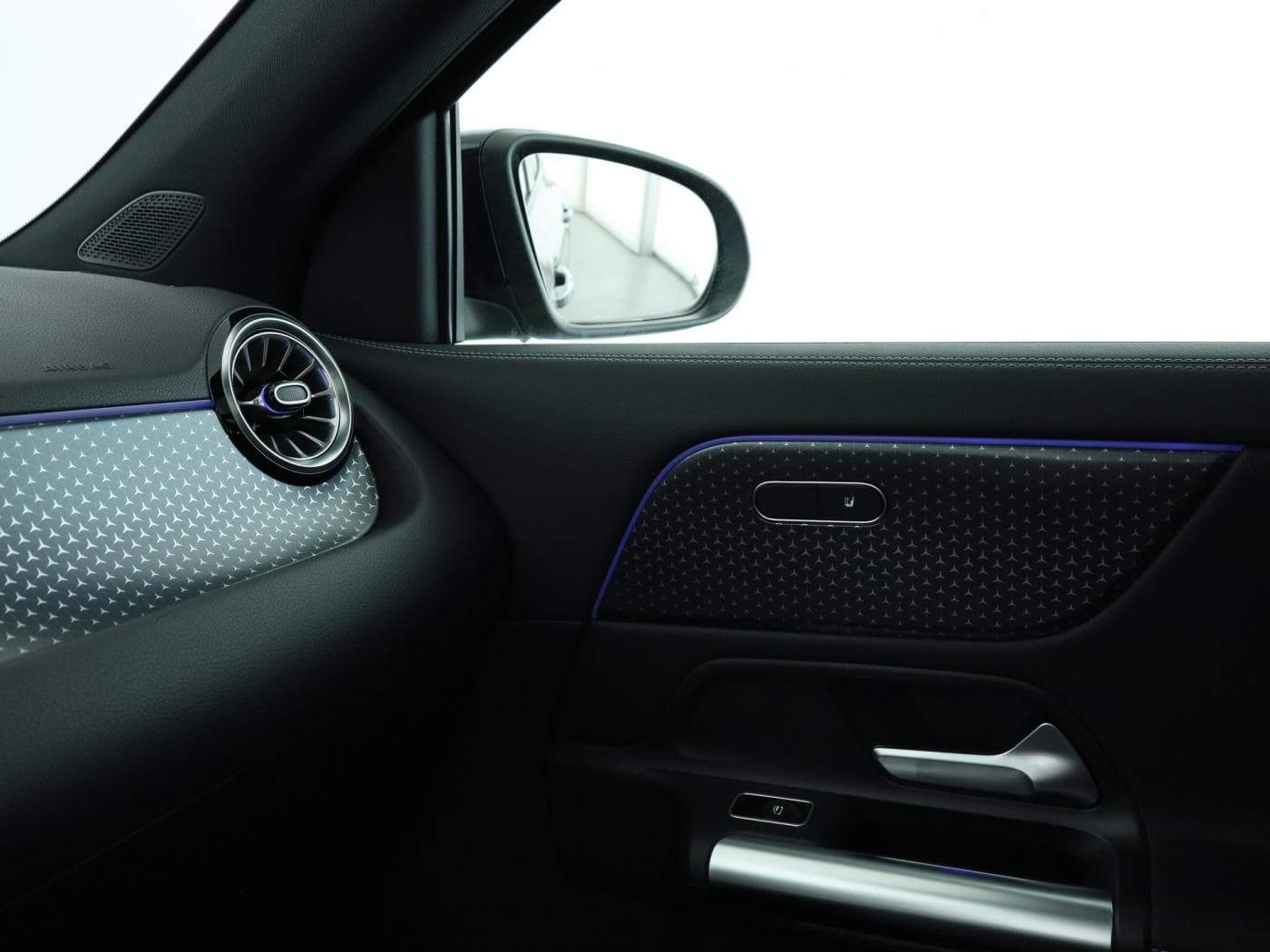 Mercedes-Benz GLA 200 Bild 16