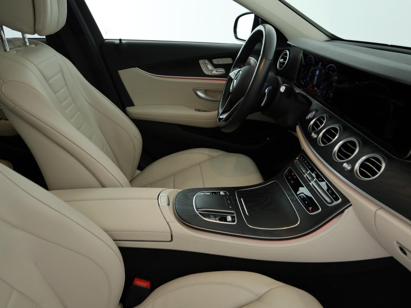 Mercedes-Benz E 400 d 4M T Bild 17