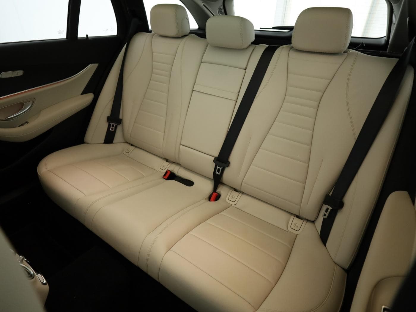Mercedes-Benz E 400 d 4M T Bild 18