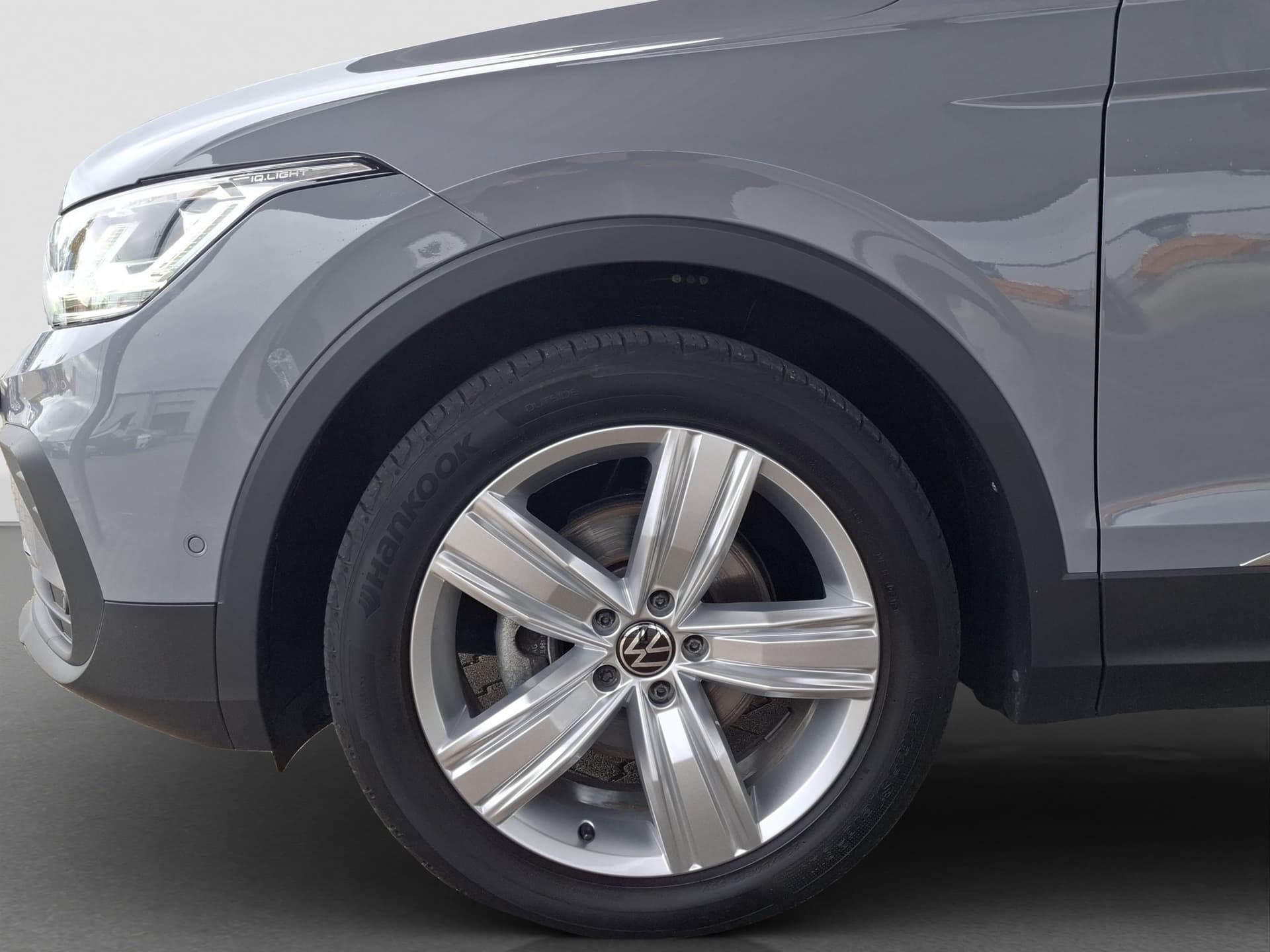 Volkswagen Tiguan 1.5 TSI 150 PS DSG AHK Kamera LED NAVI Bild 15