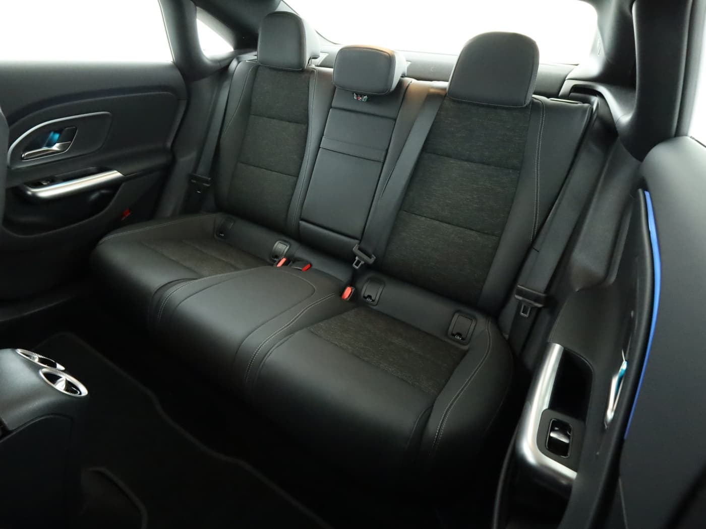 Mercedes-Benz CLA 250+ EQ Bild 18
