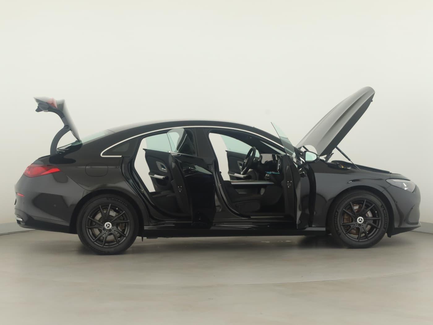 Mercedes-Benz CLA 250+ EQ Bild 8
