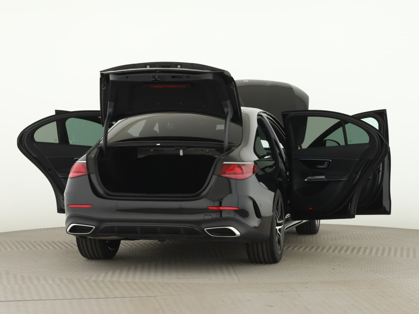 Mercedes-Benz E 200 Bild 9