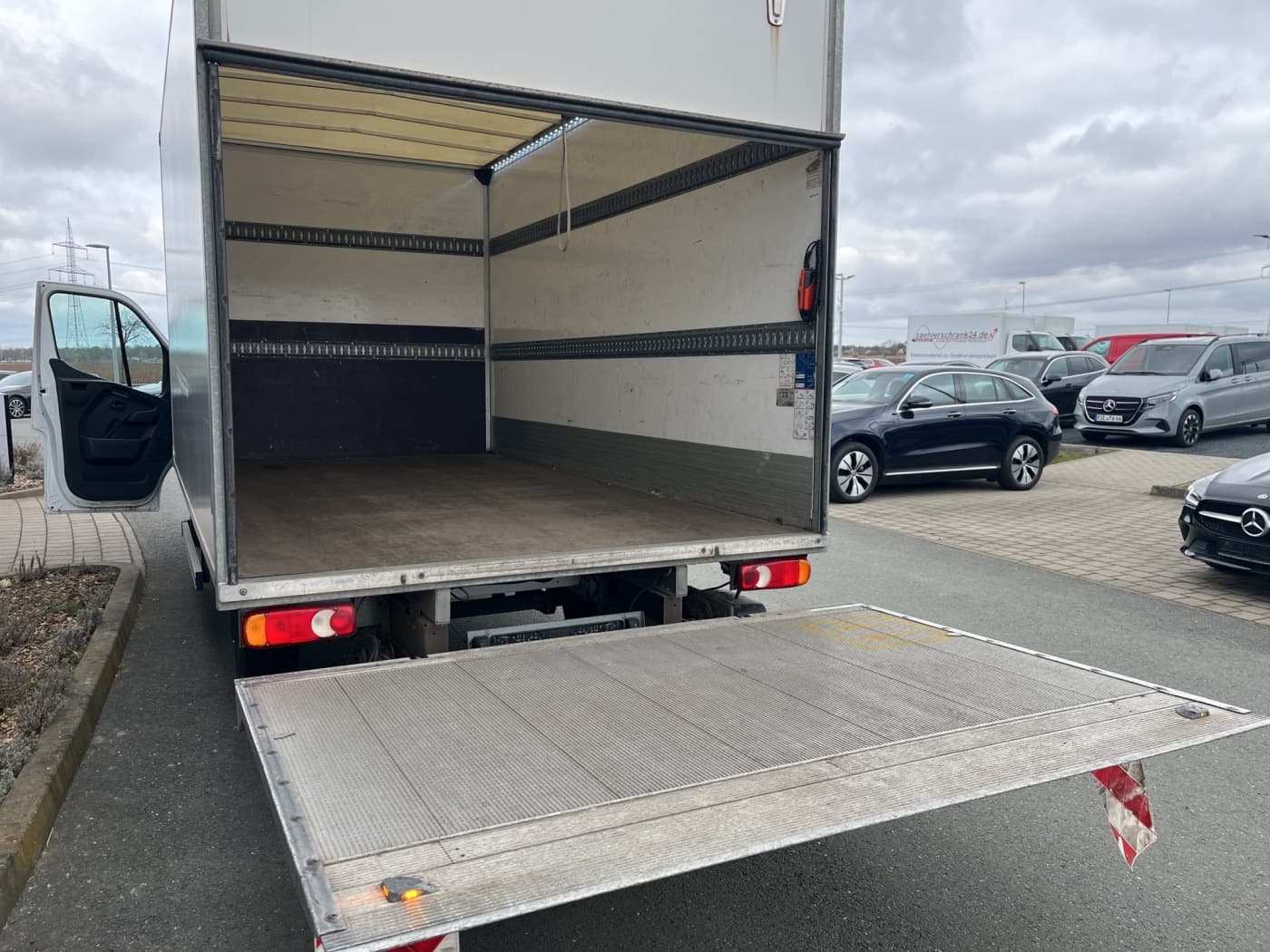 Renault Master 3,5t dCi Koffer LBW Bild 22