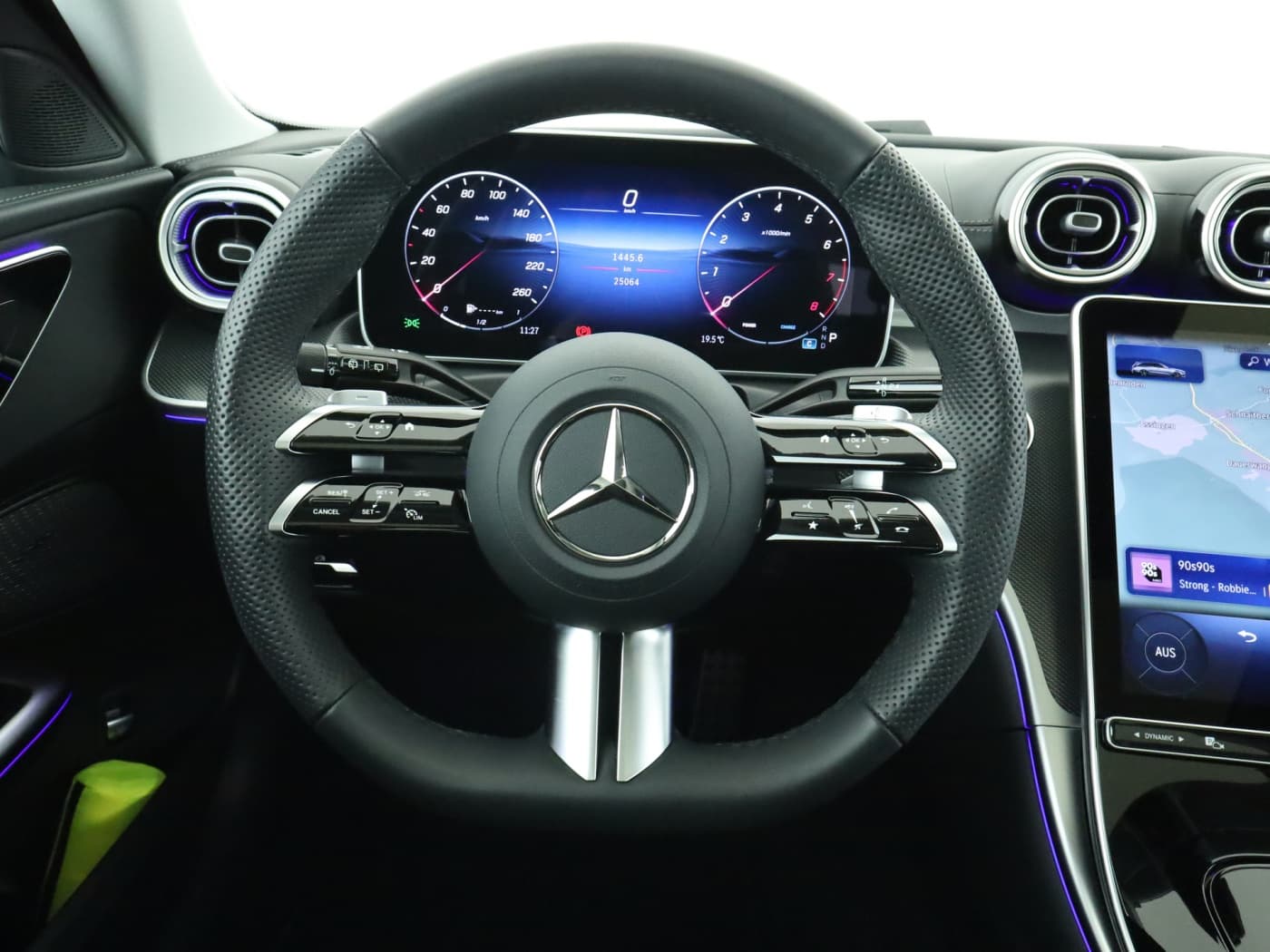 Mercedes-Benz C 180 T Bild 11
