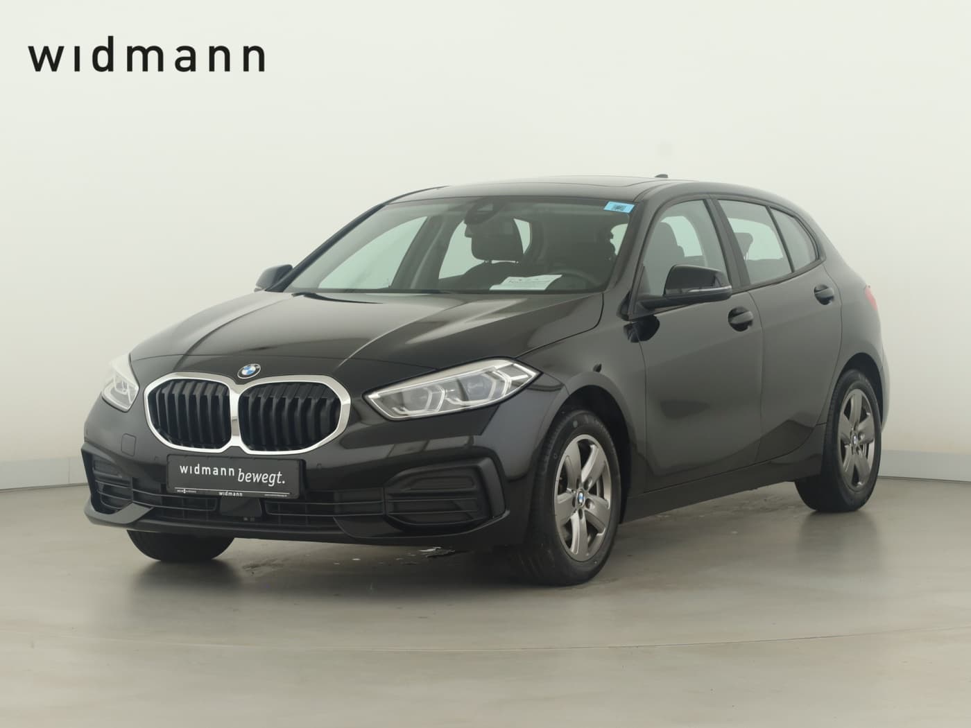 BMW 118i Advantage Bild 1