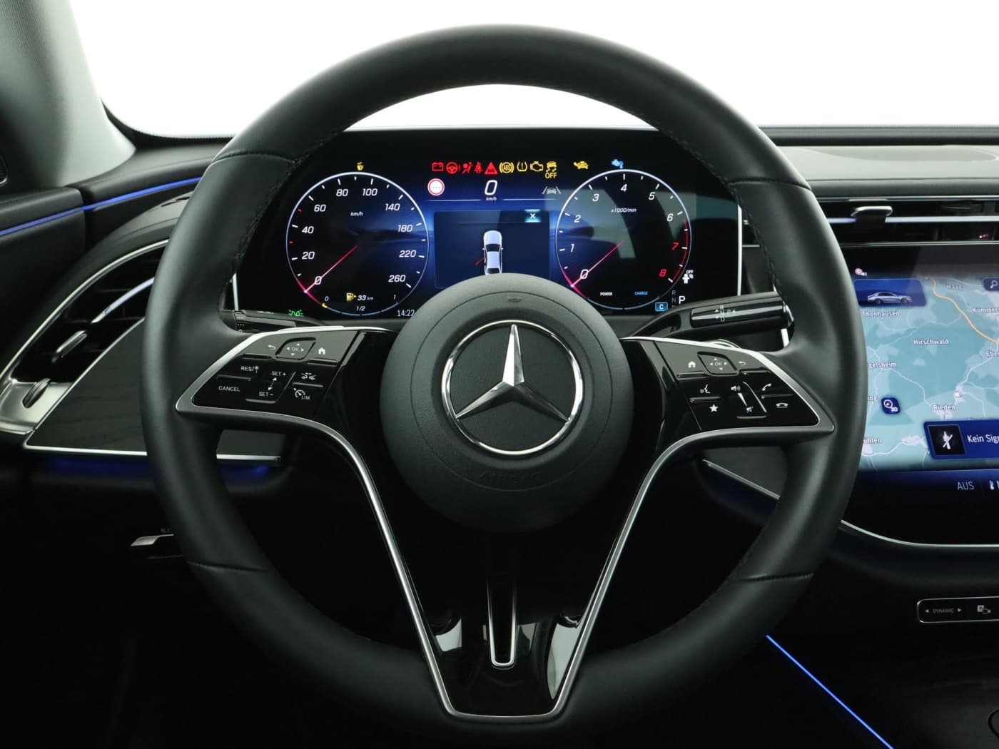Mercedes-Benz E 200 Bild 11