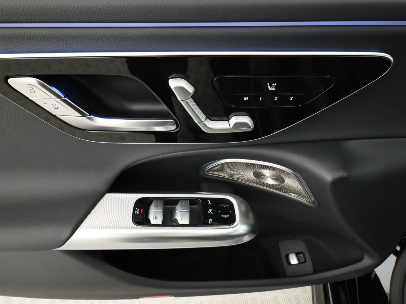 Mercedes-Benz E 200 Bild 20
