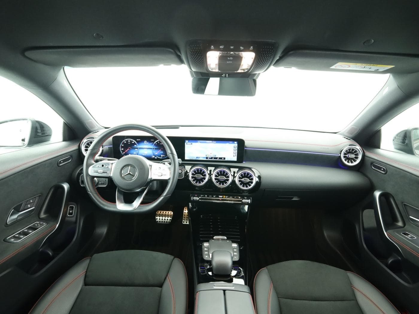 Mercedes-Benz CLA 250 e Bild 19
