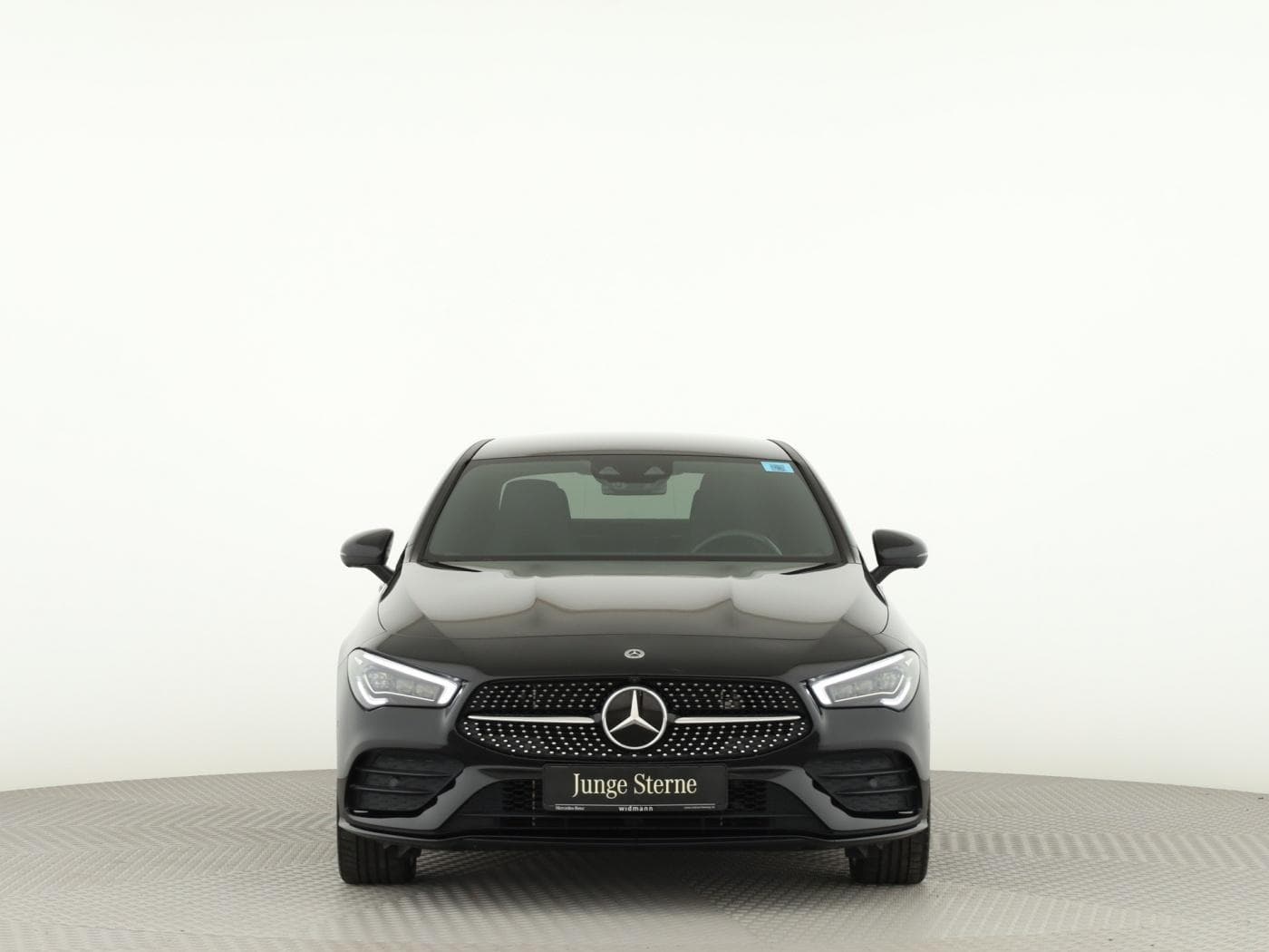 Mercedes-Benz CLA 250 e Bild 3