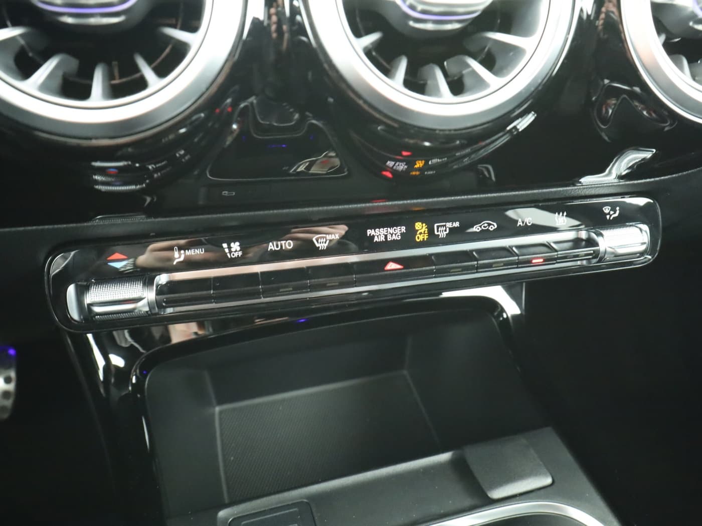 Mercedes-Benz CLA 250 e SB Bild 14