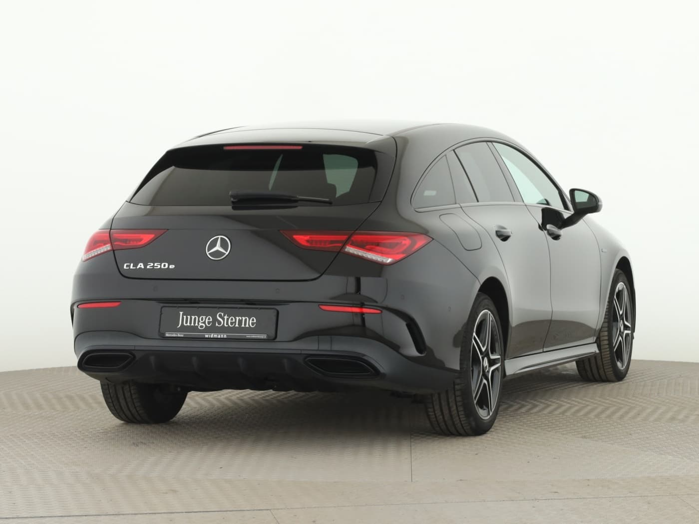 Mercedes-Benz CLA 250 e SB Bild 2