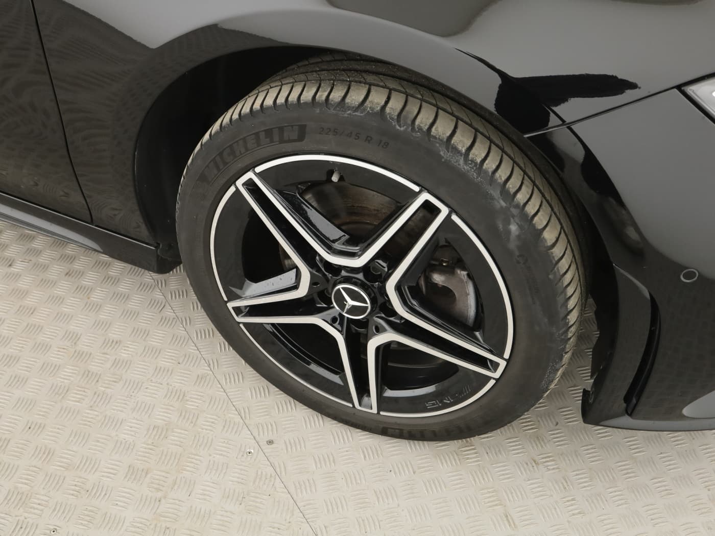 Mercedes-Benz CLA 250 e SB Bild 21