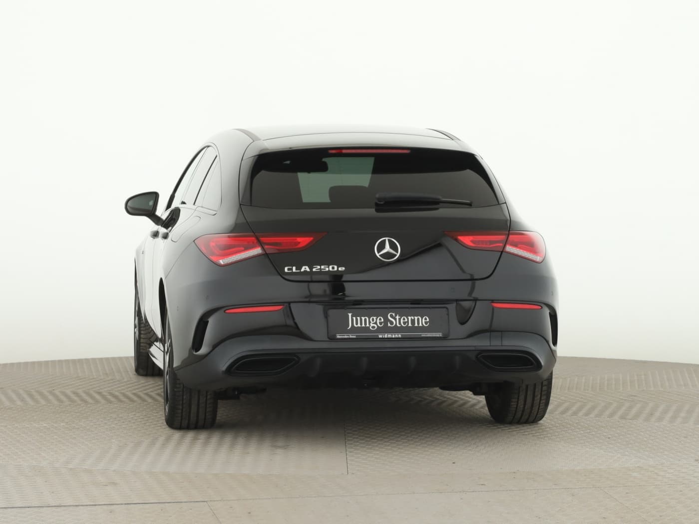 Mercedes-Benz CLA 250 e SB Bild 4