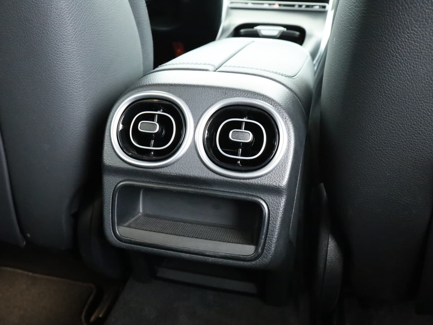 Mercedes-Benz C 200 d T Bild 23