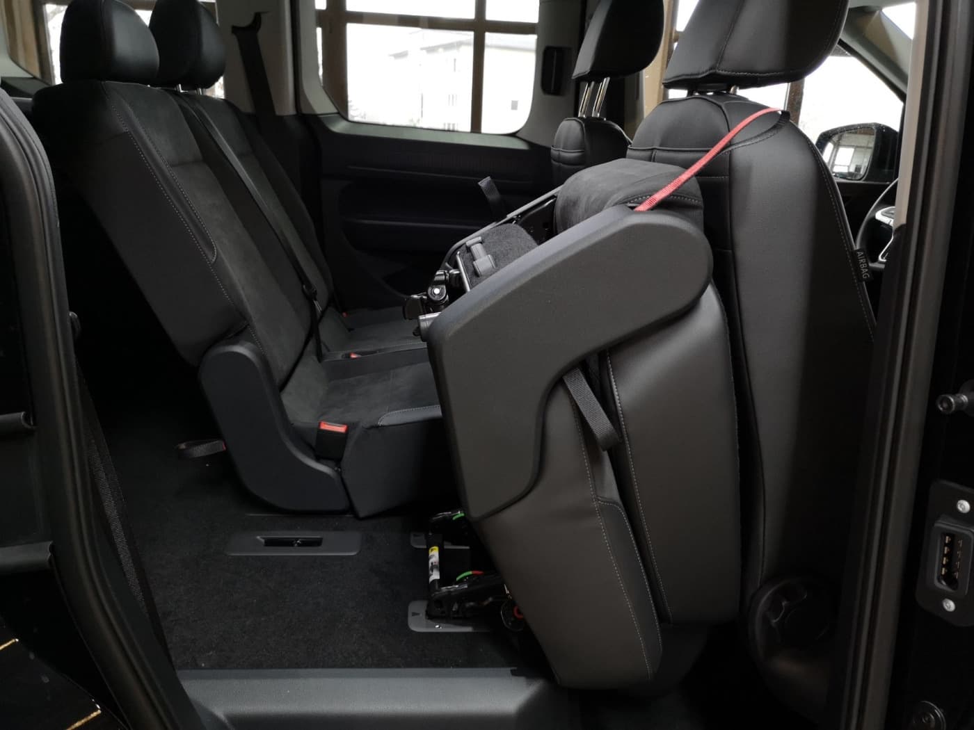 Volkswagen Caddy Life  1.5 l TSI Bild 19