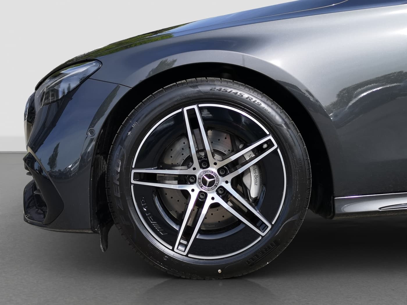 Mercedes-Benz E 220 d Bild 20