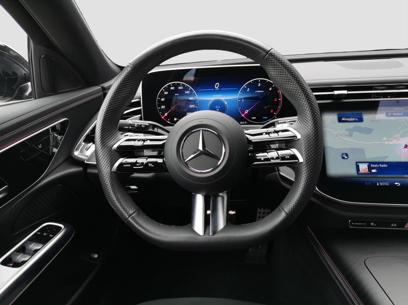 Mercedes-Benz E 220 d T Bild 10