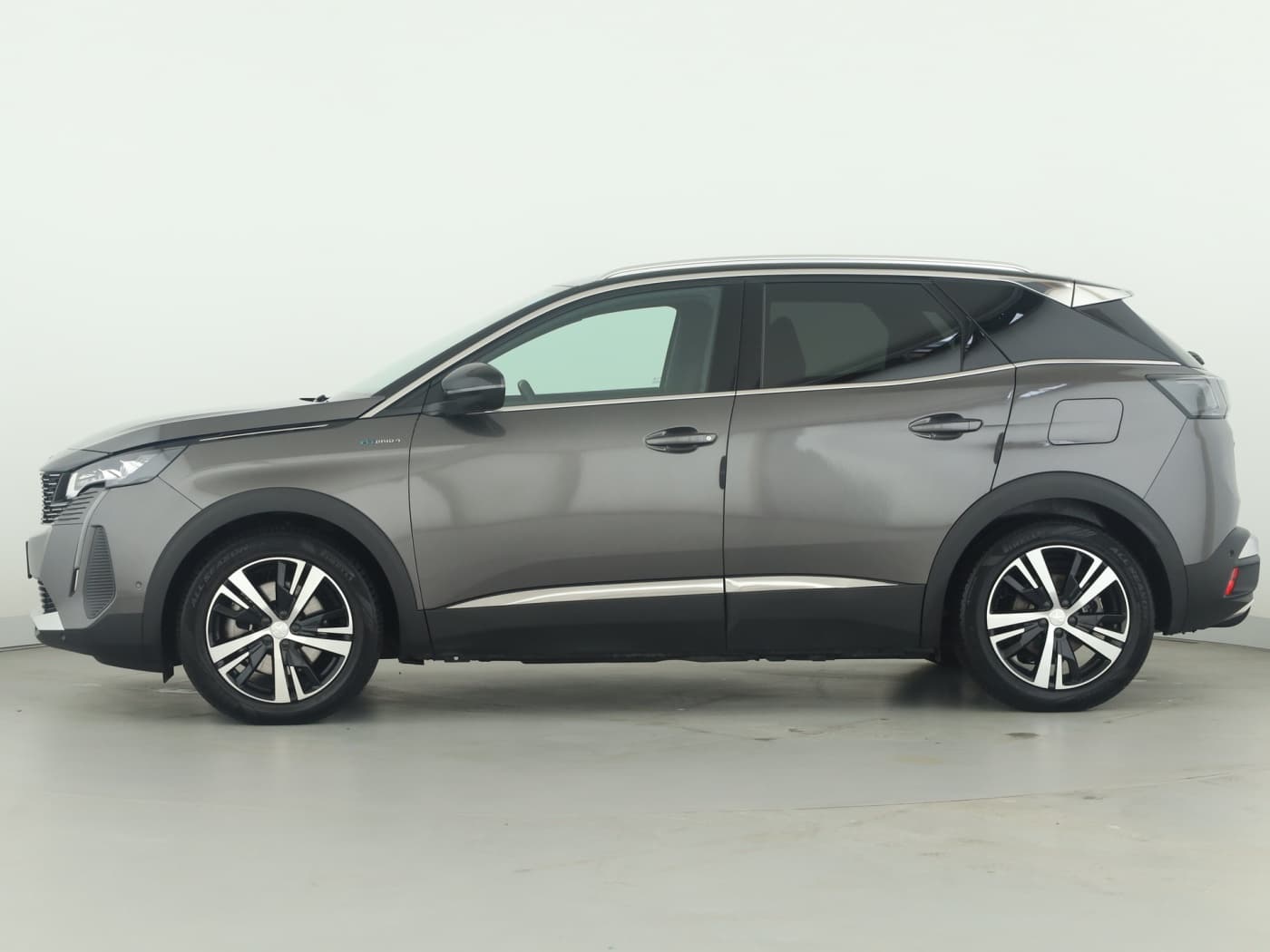 Peugeot 3008 Hybrid4 300 GT Bild 7