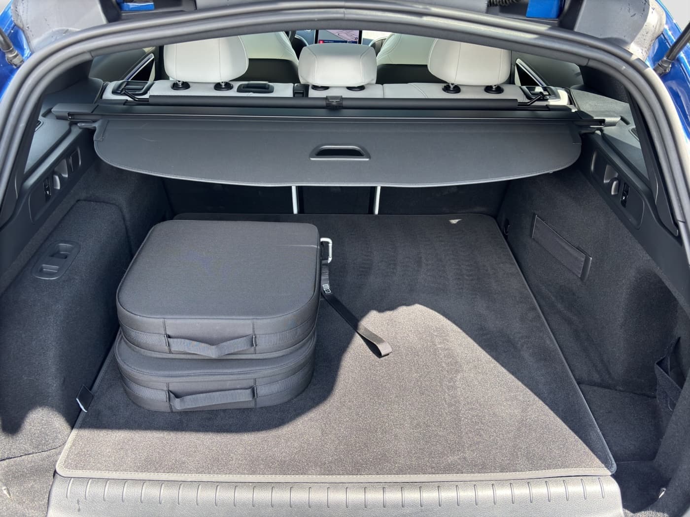 Mercedes-Benz C 300 e T Bild 19