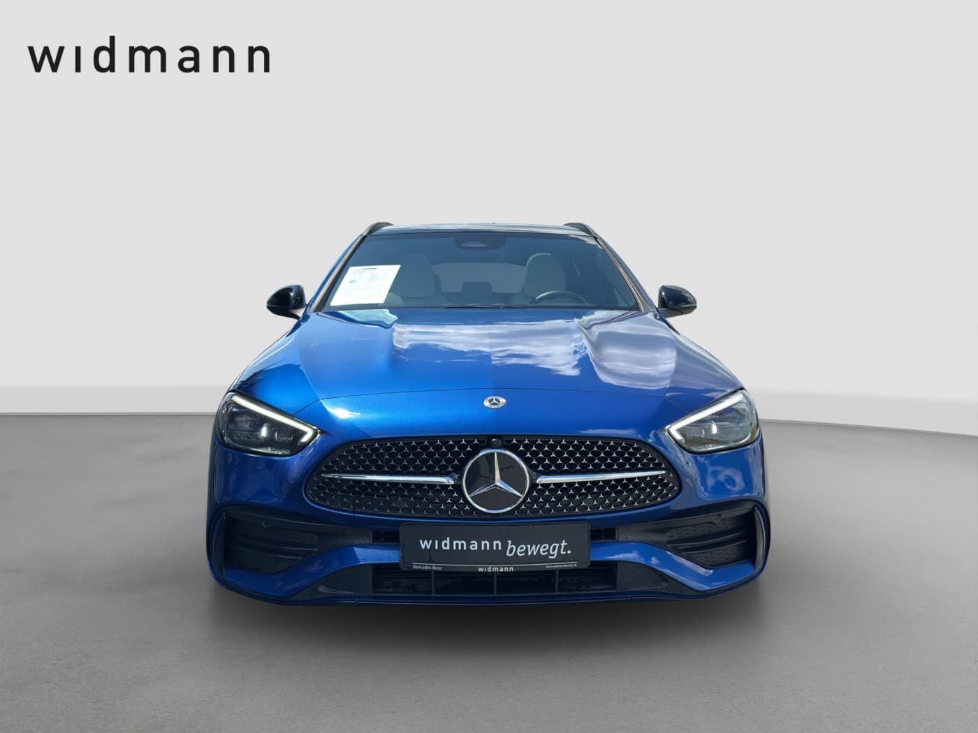 Mercedes-Benz C 300 e T Bild 2