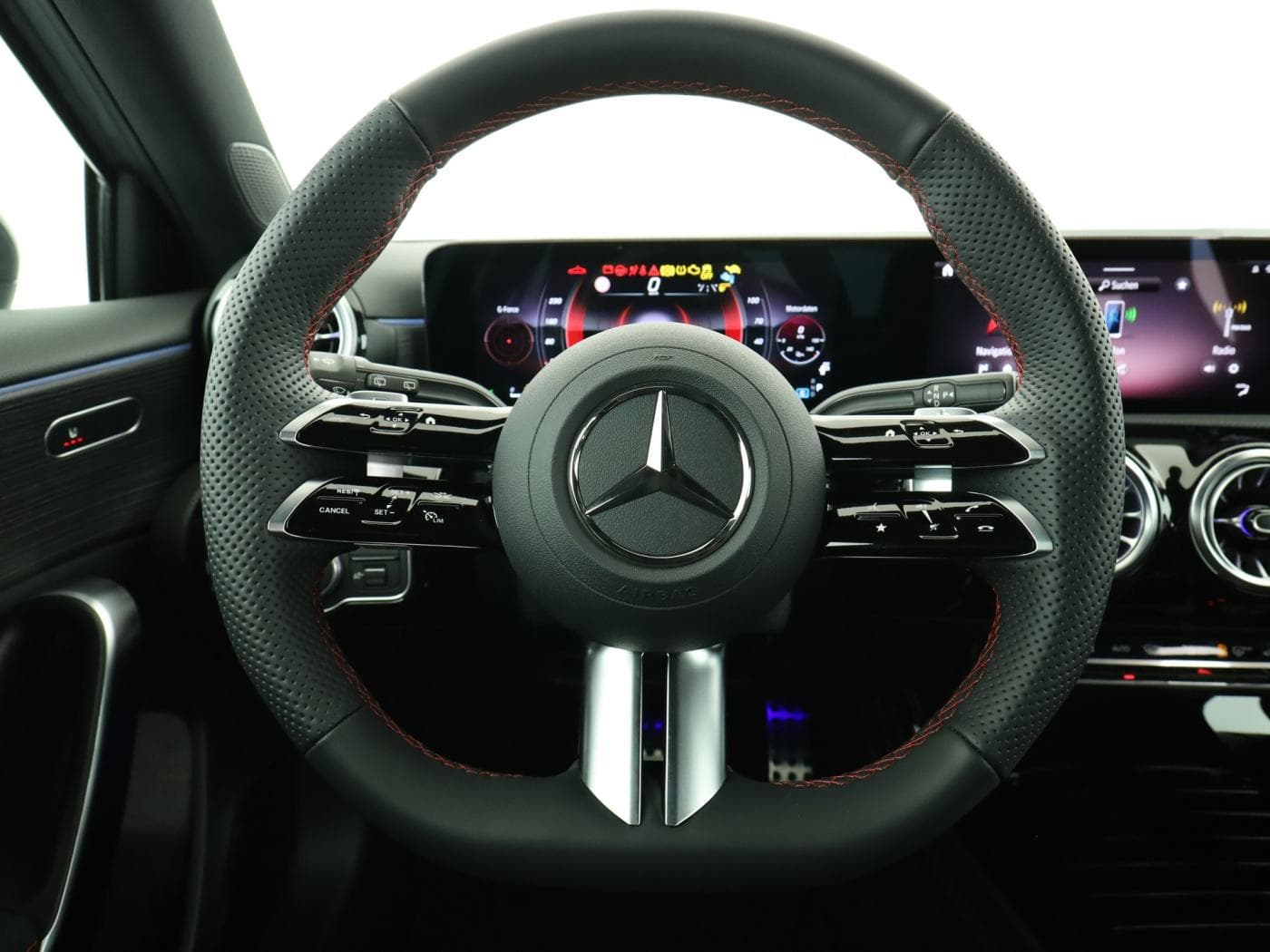 Mercedes-Benz A 180 Bild 11