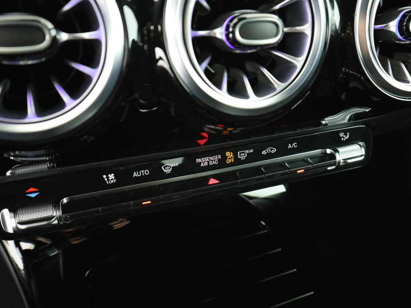 Mercedes-Benz A 180 Bild 14