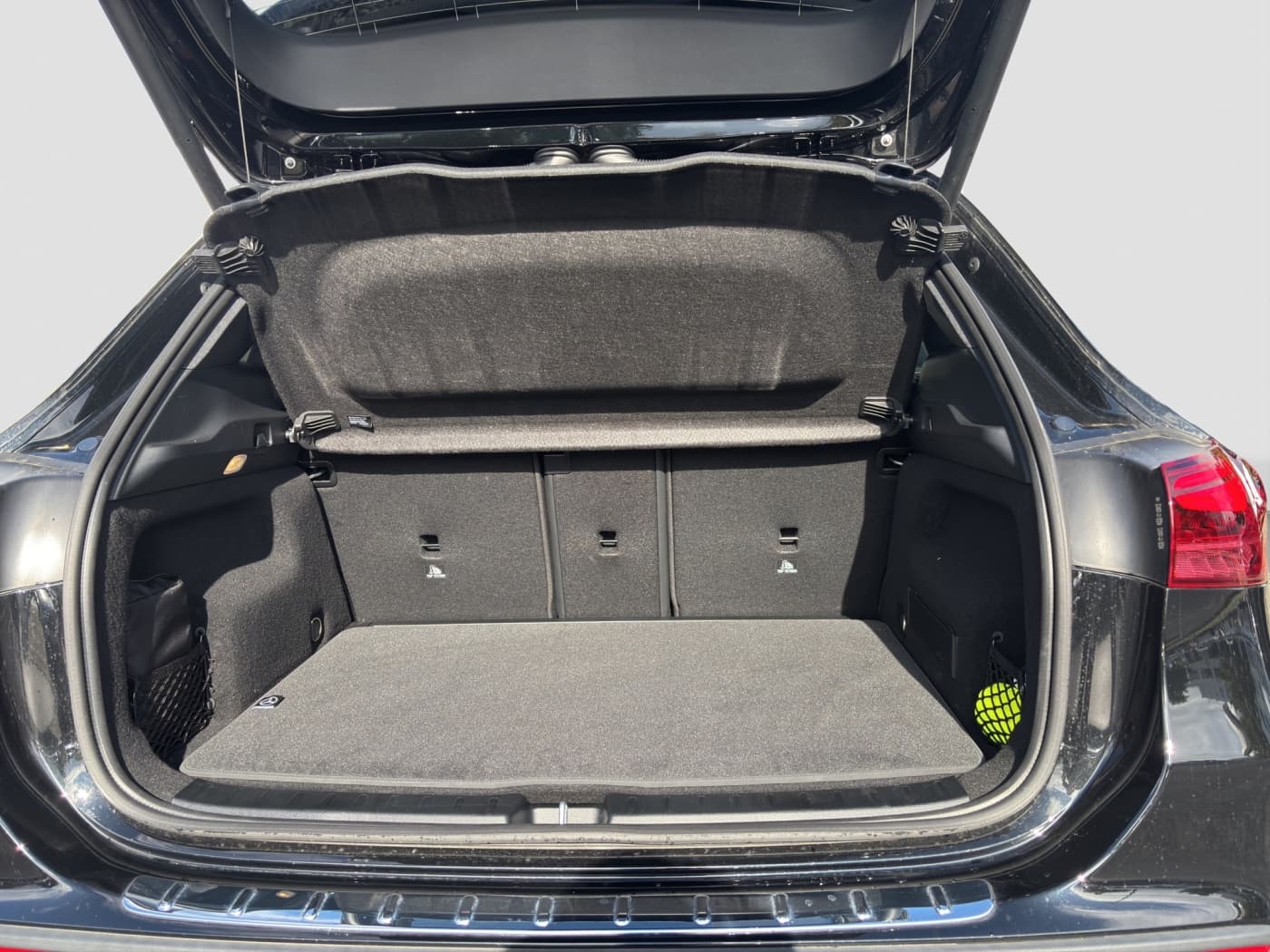 Mercedes-Benz GLA 250 4M Bild 18