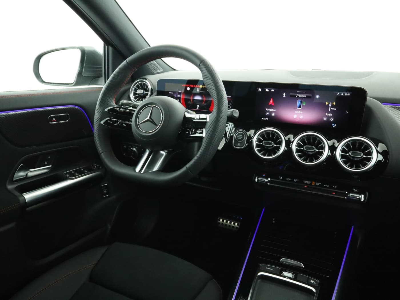 Mercedes-Benz GLA 180 Bild 10