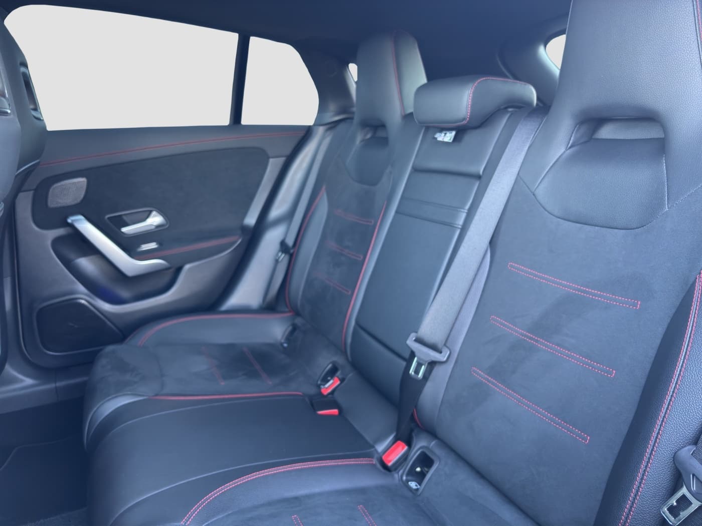 Mercedes-Benz CLA 250 e SB Bild 17