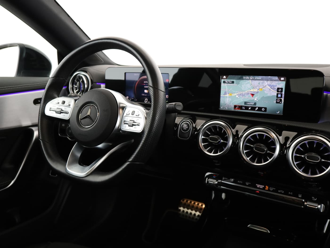 Mercedes-Benz CLA 250 e SB Bild 10