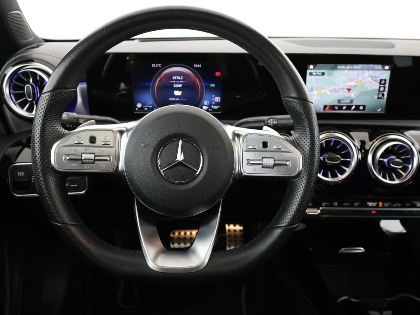 Mercedes-Benz CLA 250 e SB Bild 11