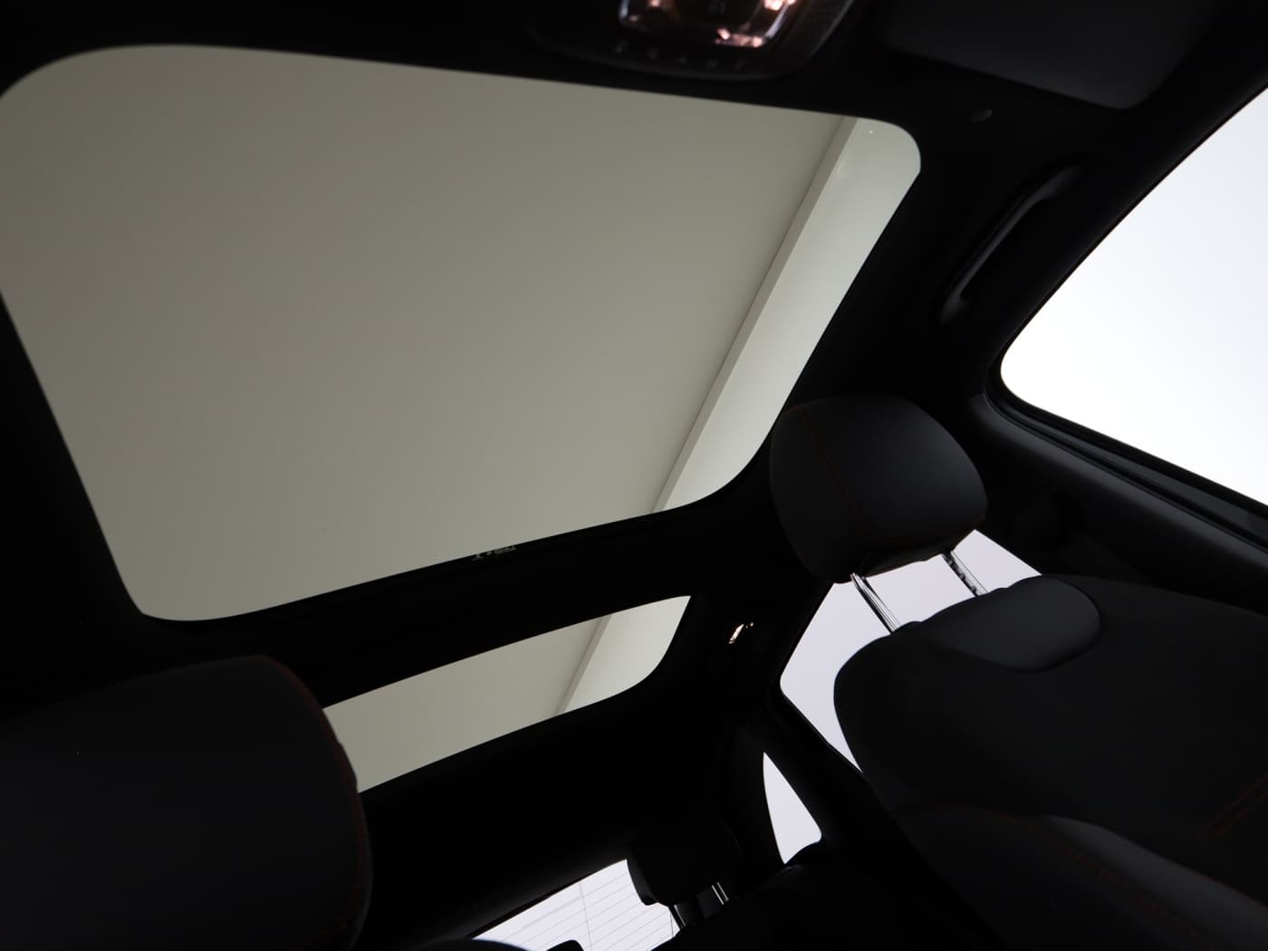 Mercedes-Benz B 250 4M Bild 21