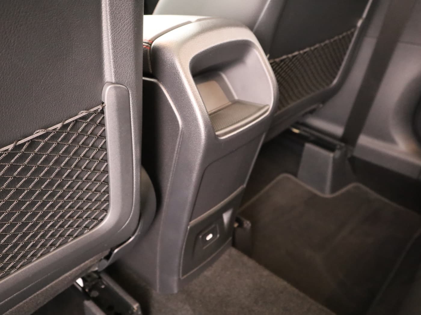 Mercedes-Benz B 250 4M Bild 24