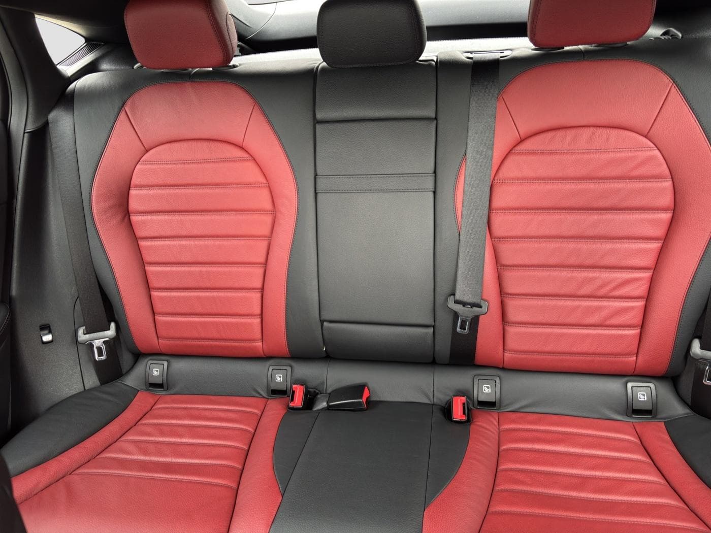 Mercedes-Benz GLC 350 d 4M Coup Bild 17