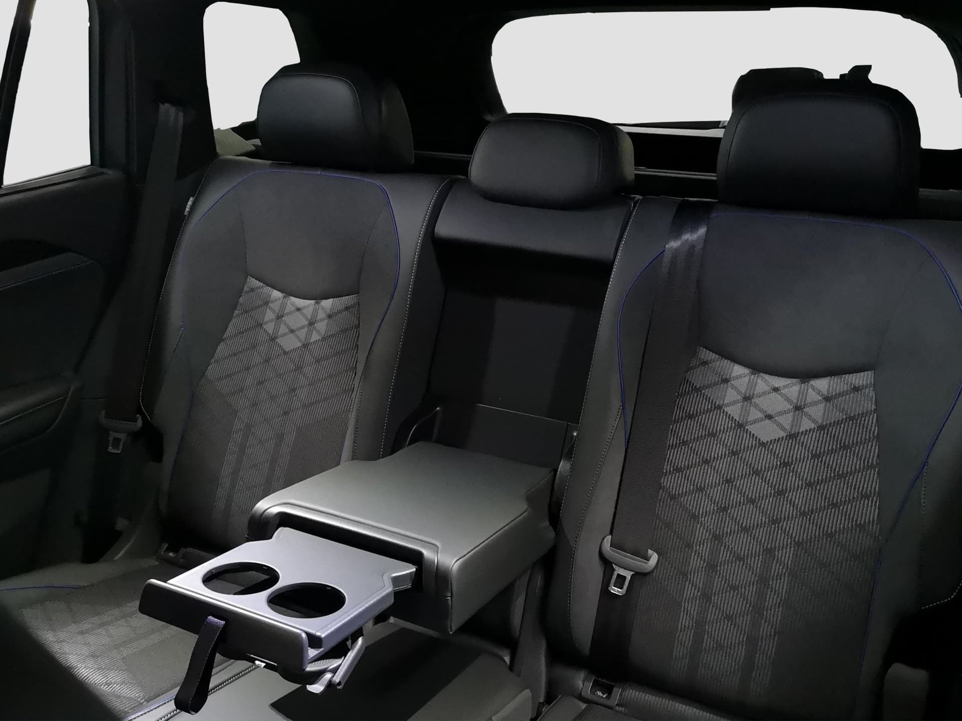 Volkswagen Tayron R-Line 2.0 l TDI 4MOTION DSG Bild 15