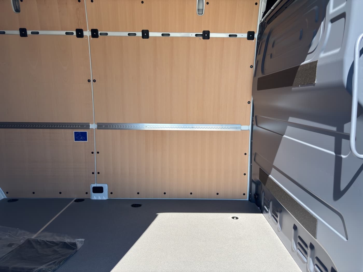 Mercedes-Benz Sprinter 315 CDI Kasten SELECT Hochdach Extralang Bild 16