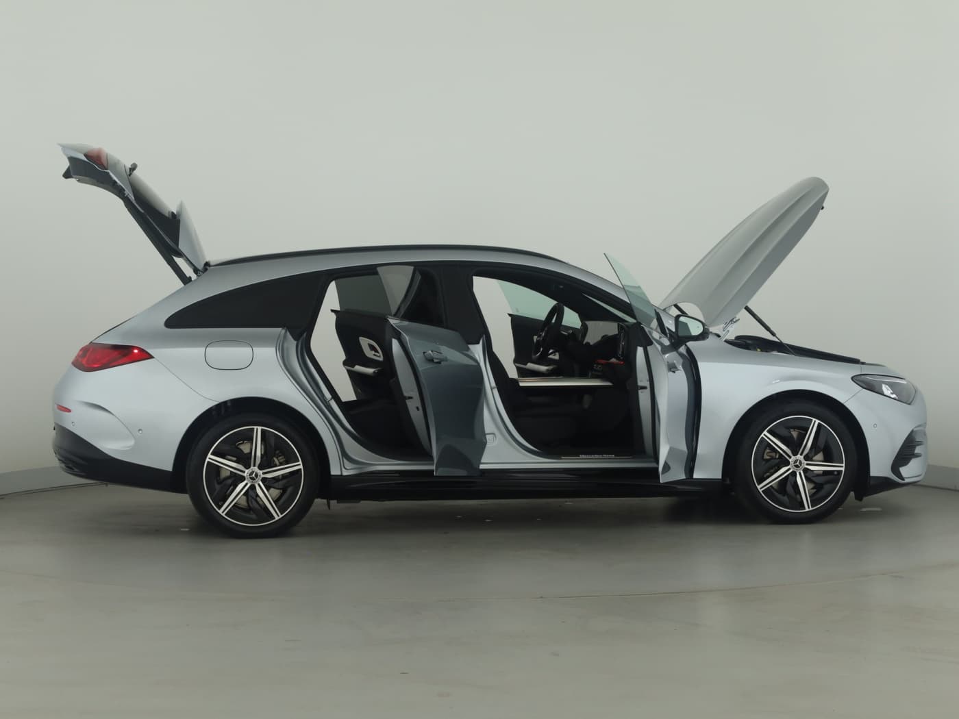 Mercedes-Benz CLA 250+ Shooting Brake mit EQ Technologie Bild 8