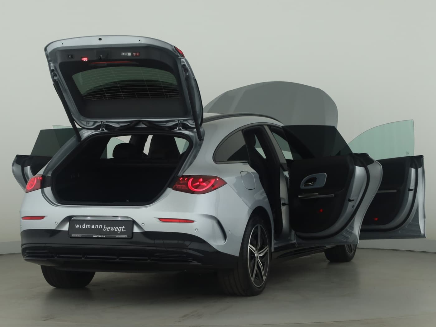 Mercedes-Benz CLA 250+ Shooting Brake mit EQ Technologie Bild 9