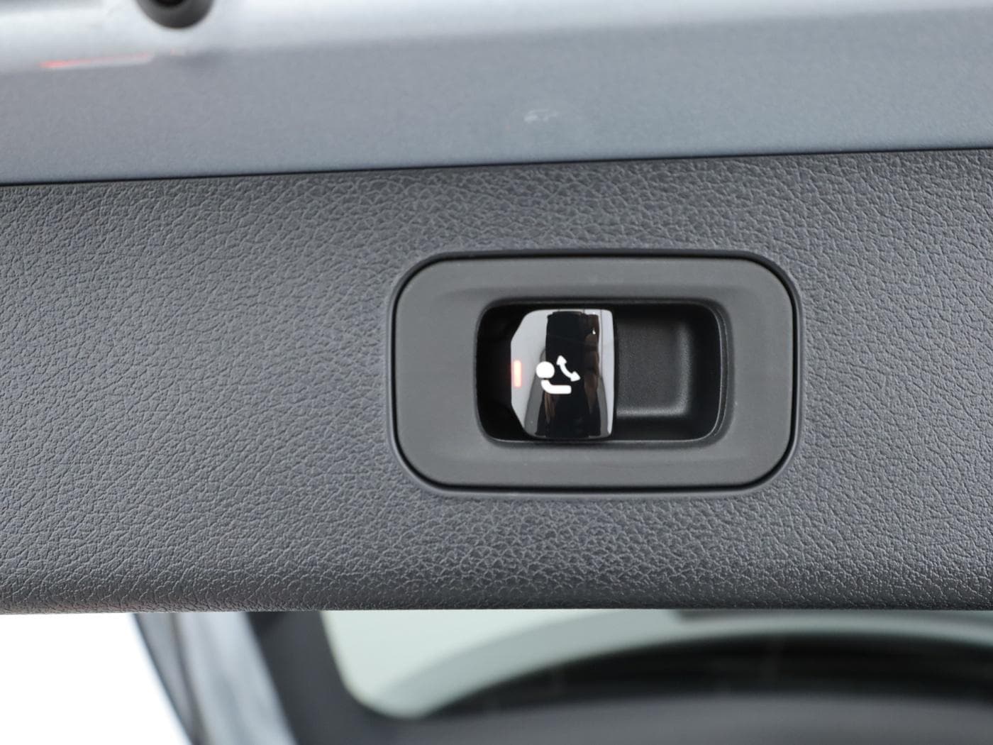 Mercedes-Benz E 300 de 4MATIC T-Modell mit EQ Hybrid Technologie Bild 26